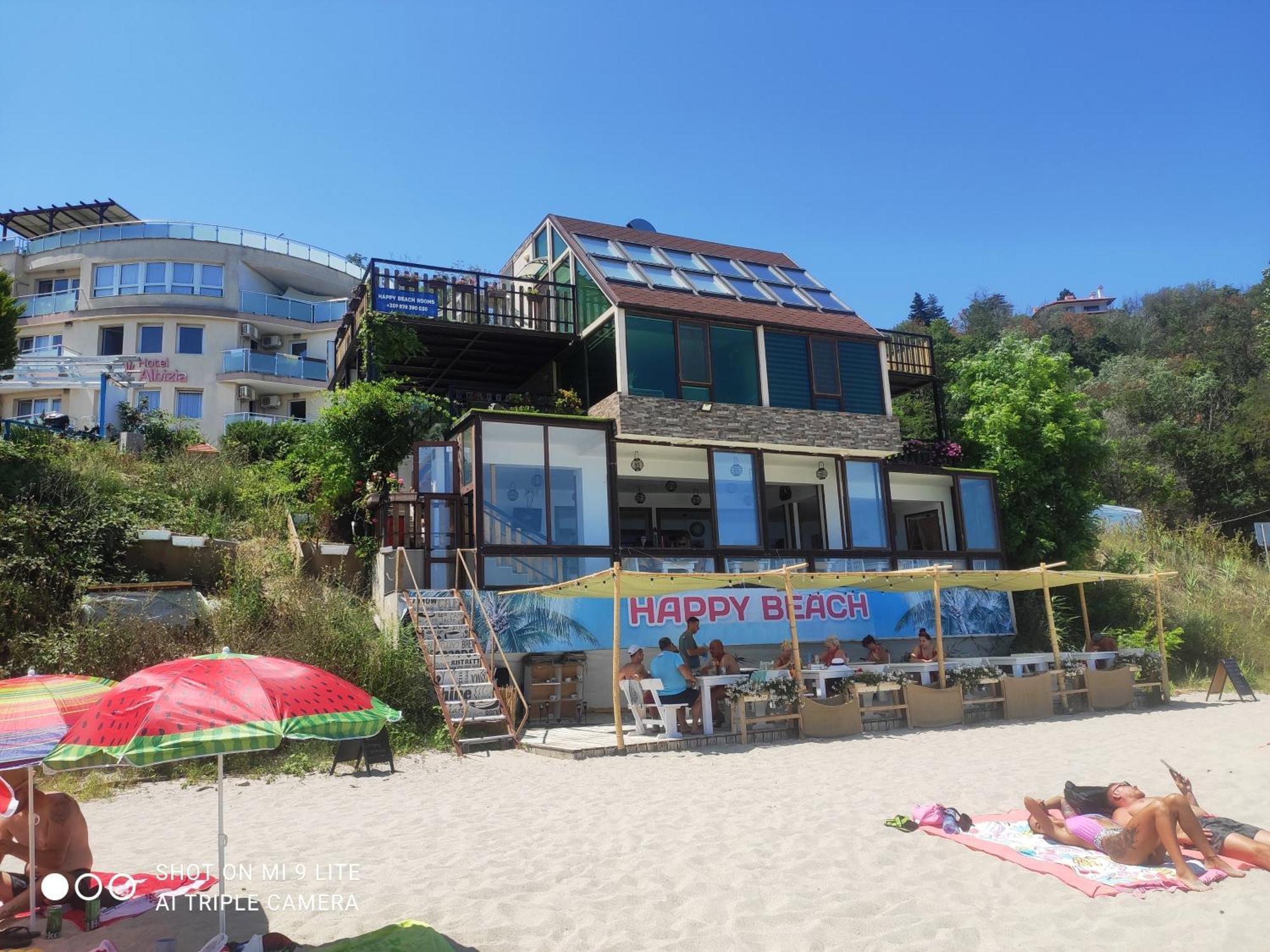 Hemingway Rooms In Happy Beach Varna Bagian luar foto